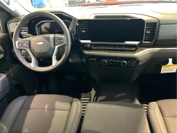 Chevrolet Silverado 1500 LT 4WD Crew Cab 147" 2026