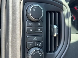 Chevrolet Silverado 1500 Custom Trail Boss 4WD Crew Cab 147" 2026