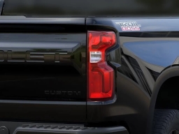 Chevrolet Silverado 1500 Custom Trail Boss 4WD Crew Cab 147" 2026