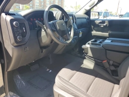 Chevrolet Silverado 1500 Custom Trail Boss 4WD Crew Cab 157" 2026