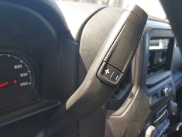 Chevrolet Silverado 1500 Custom Trail Boss 4WD Crew Cab 157" 2026