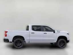 Chevrolet Silverado 1500 Custom Trail Boss 4WD Crew Cab 147" 2026