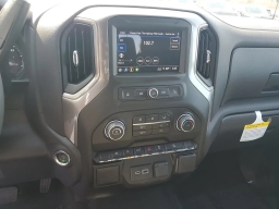 Chevrolet Silverado 1500 Custom Trail Boss 4WD Crew Cab 147" 2026