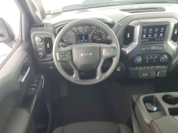 Chevrolet Silverado 1500 Custom Trail Boss 4WD Crew Cab 157" 2026