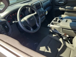 Chevrolet Silverado 1500 Custom Trail Boss 4WD Crew Cab 147" 2026