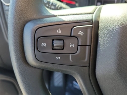 Chevrolet Silverado 1500 Custom Trail Boss 4WD Crew Cab 147" 2026