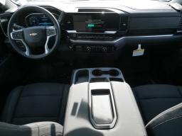 Chevrolet Silverado 1500 LT 4WD Crew Cab 157" 2026
