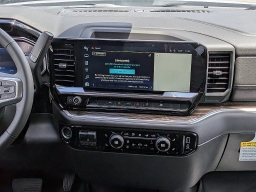 Chevrolet Silverado 1500 LT 4WD Crew Cab 147" 2026