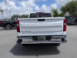Chevrolet Silverado 1500 LT 4WD Crew Cab 147" 2026