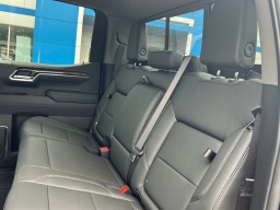 Chevrolet Silverado 1500 LT 4WD Crew Cab 147" 2026