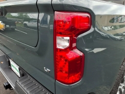 Chevrolet Silverado 1500 LT 4WD Crew Cab 157" 2026