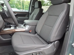 Chevrolet Silverado 1500 LT 4WD Crew Cab 157" 2026