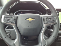 Chevrolet Silverado 1500 LT 4WD Crew Cab 157" 2026