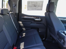 Chevrolet Silverado 1500 RST 4WD Crew Cab 157" 2026