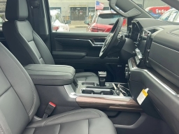 Chevrolet Silverado 1500 RST 4WD Crew Cab 157" 2026