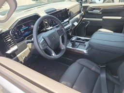 Chevrolet Silverado 1500 LT Trail Boss 4WD Crew Cab 147" 2026