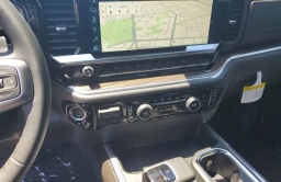 Chevrolet Silverado 1500 LT Trail Boss 4WD Crew Cab 147" 2026
