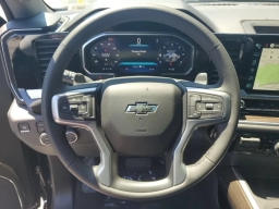 Chevrolet Silverado 1500 LT Trail Boss 4WD Crew Cab 147" 2026