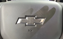Chevrolet Silverado 1500 LT Trail Boss 4WD Crew Cab 157" 2026