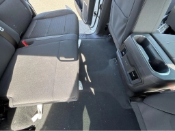 Chevrolet Silverado 1500 LT Trail Boss 4WD Crew Cab 157" 2026