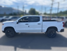 Chevrolet Silverado 1500 LT Trail Boss 4WD Crew Cab 157" 2026
