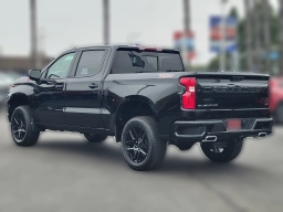 Chevrolet Silverado 1500 LT Trail Boss 4WD Crew Cab 147" 2026