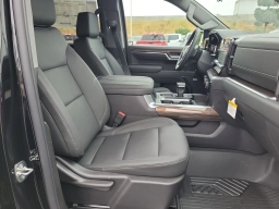 Chevrolet Silverado 1500 LT Trail Boss 4WD Crew Cab 147" 2026