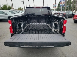 Chevrolet Silverado 1500 LT Trail Boss 4WD Crew Cab 147" 2026
