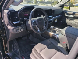 Chevrolet Silverado 1500 LT Trail Boss 4WD Crew Cab 147" 2026
