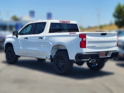 Chevrolet Silverado 1500 LT Trail Boss 4WD Crew Cab 147" 2026
