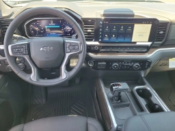 Chevrolet Silverado 1500 LT Trail Boss 4WD Crew Cab 147" 2026