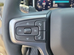 Chevrolet Silverado 1500 LT Trail Boss 4WD Crew Cab 147" 2026