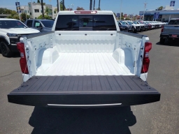 Chevrolet Silverado 1500 LT Trail Boss 4WD Crew Cab 147" 2026
