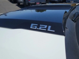 Chevrolet Silverado 1500 LT Trail Boss 4WD Crew Cab 147" 2026