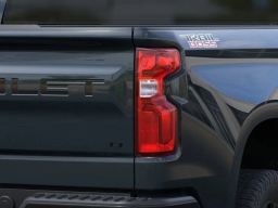 Chevrolet Silverado 1500 LT Trail Boss 4WD Crew Cab 147" 2026