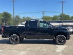 Chevrolet Silverado 1500 LT Trail Boss 4WD Crew Cab 147" 2026