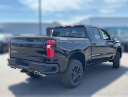 Chevrolet Silverado 1500 LT Trail Boss 4WD Crew Cab 147" 2026