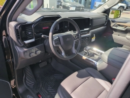 Chevrolet Silverado 1500 LT Trail Boss 4WD Crew Cab 157" 2026