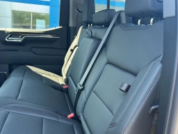 Chevrolet Silverado 1500 LT Trail Boss 4WD Crew Cab 157" 2026
