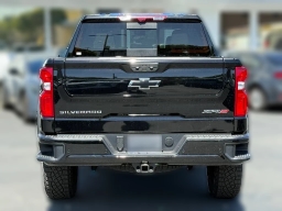 Chevrolet Silverado 1500 ZR2 4WD Crew Cab 147" 2026