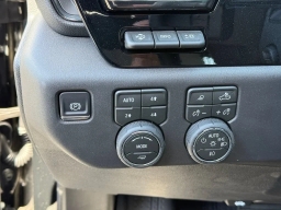 Chevrolet Silverado 1500 ZR2 4WD Crew Cab 147" 2026