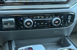 Chevrolet Silverado 1500 ZR2 4WD Crew Cab 147" 2026