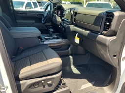 Chevrolet Silverado 1500 ZR2 4WD Crew Cab 147" 2026