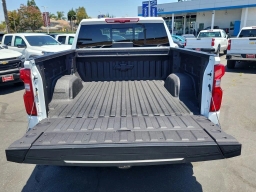 Chevrolet Silverado 1500 ZR2 4WD Crew Cab 147" 2026