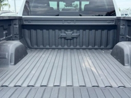 Chevrolet Silverado 1500 ZR2 4WD Crew Cab 147" 2026