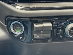 Chevrolet Silverado 1500 ZR2 4WD Crew Cab 147" 2026