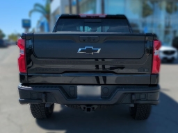 Chevrolet Silverado 1500 ZR2 4WD Crew Cab 147" 2026