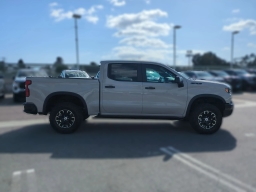 Chevrolet Silverado 1500 ZR2 4WD Crew Cab 147" 2026
