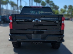 Chevrolet Silverado 1500 ZR2 4WD Crew Cab 147" 2026