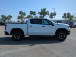Chevrolet Silverado 1500 ZR2 4WD Crew Cab 147" 2026